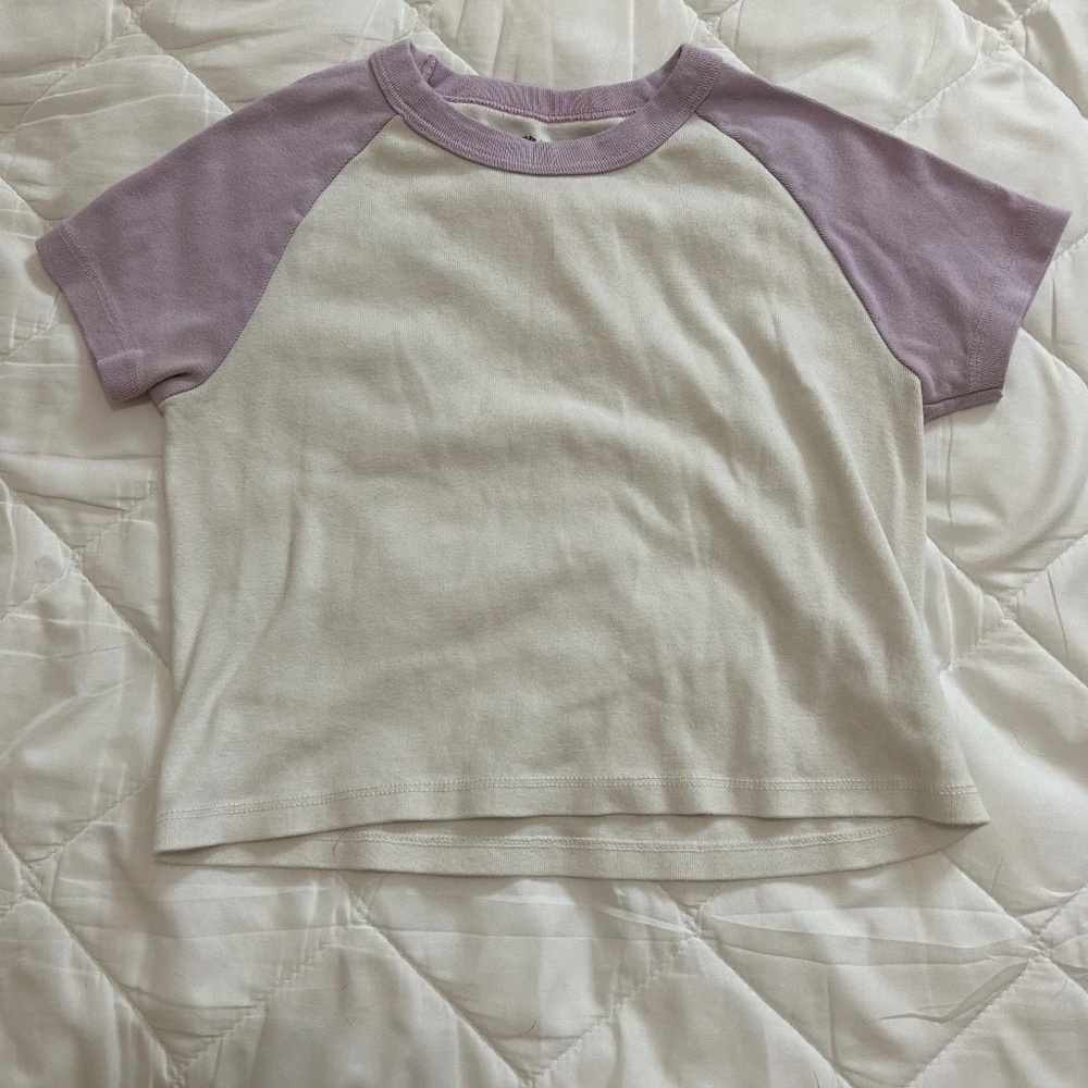Brandy  Melville cropped tee